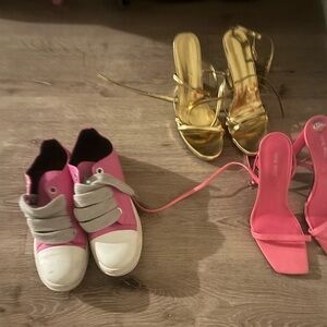 Stylish Pink and White Women's Sneakers